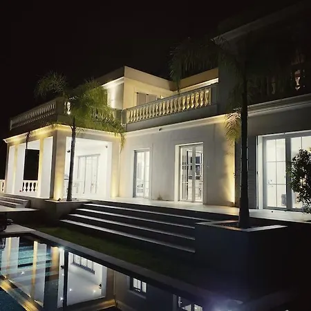 Villa Lion, Gorgeous In Overlooking Cannes Le Cannet
